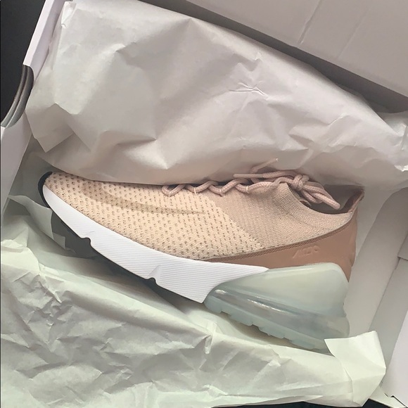 nike 270 nude